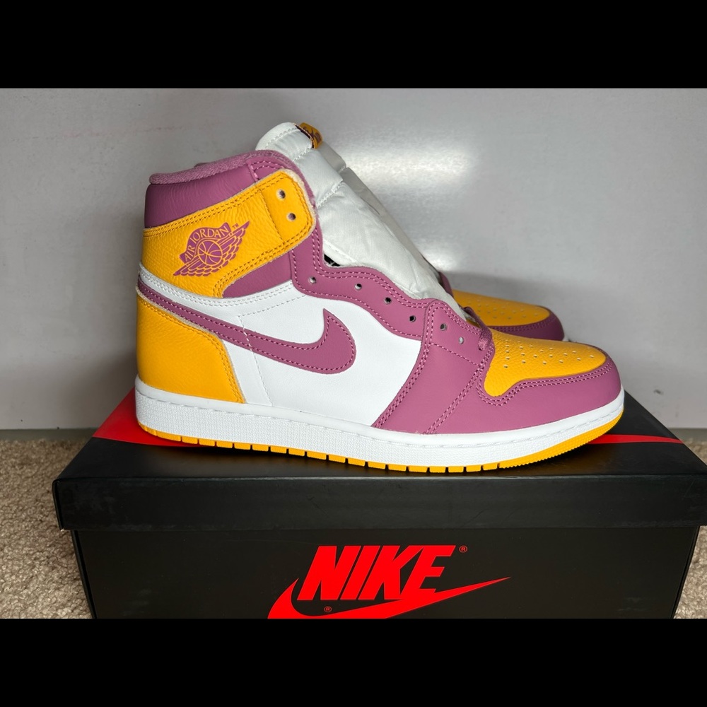Jordan 1 “Brotherhood”
